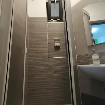 La Trinacria Oda ve Kahvaltı