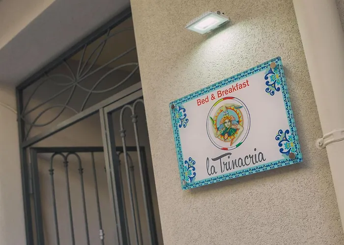Bed & Breakfast La Trinacria Terrasini