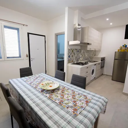La Trinacria Bed & Breakfast Terrasini