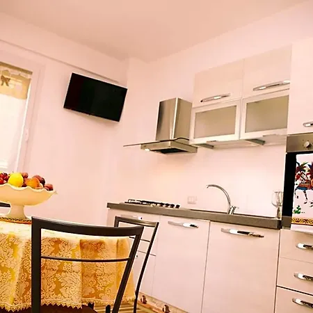 La Trinacria Couette-café 3*