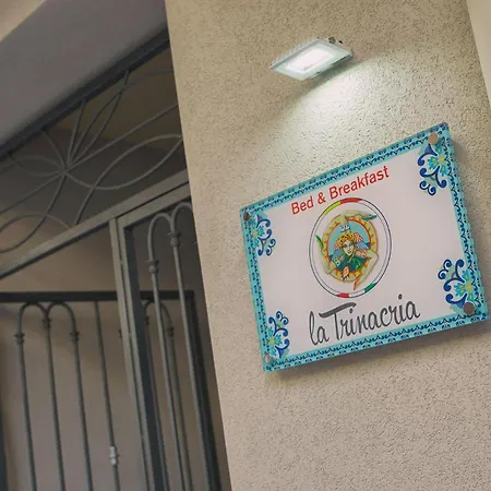 Bed & Breakfast La Trinacria Terrasini